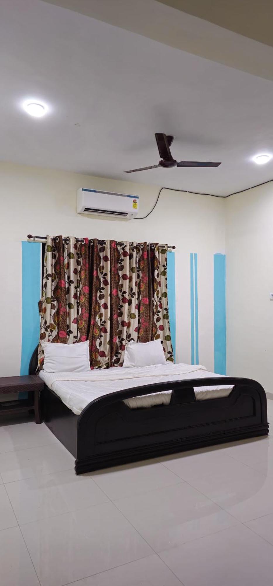 Blue Bell Homestay Lonavala Buitenkant foto